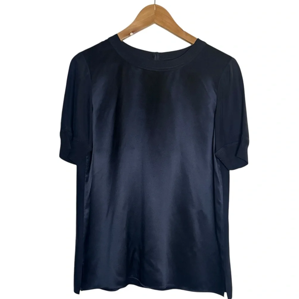 Lafayette 148 New York 100% Silk Blouse Black Back Zipper Closure Womens Small - Picture 2 of 9